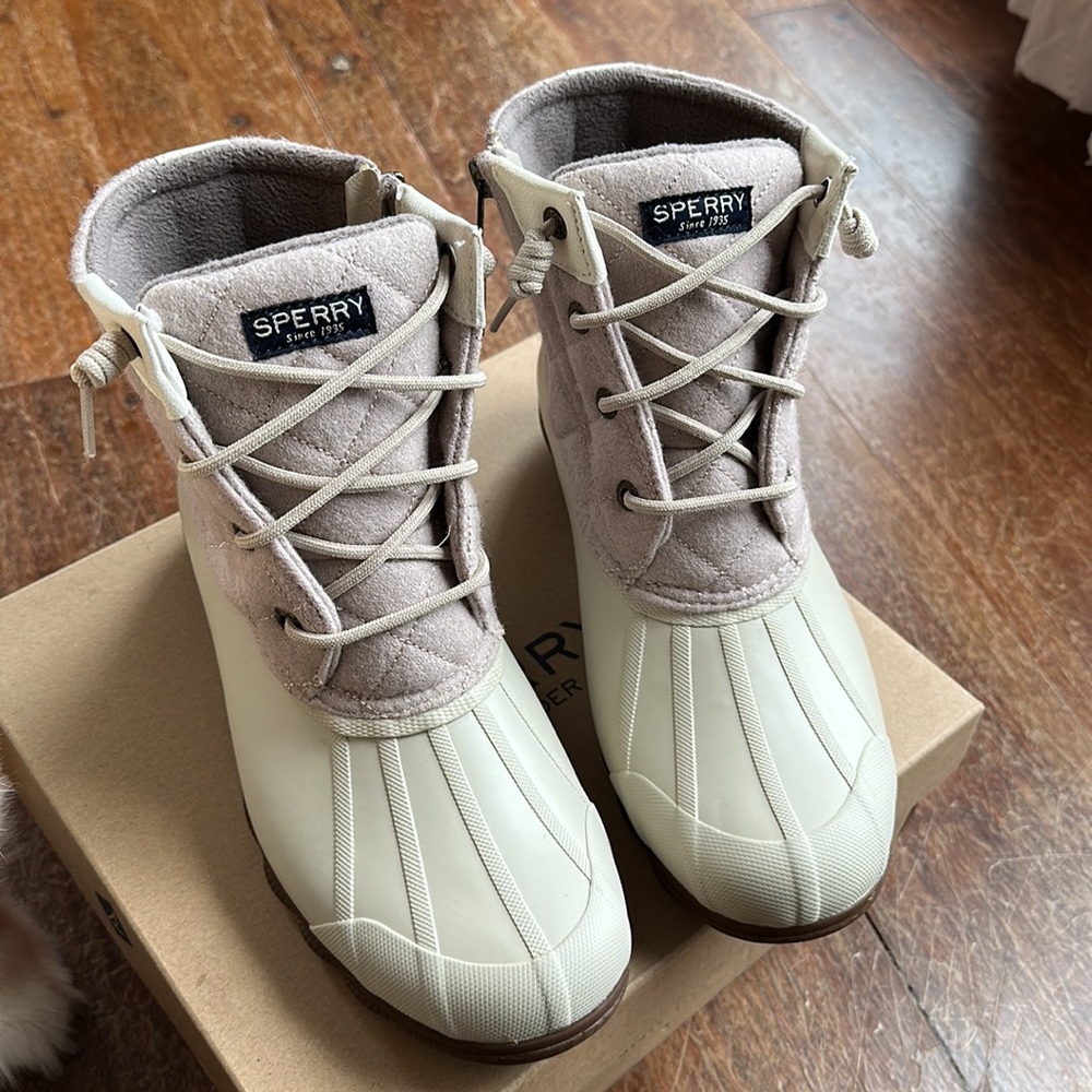 New Sperry Syren Gulf Boots